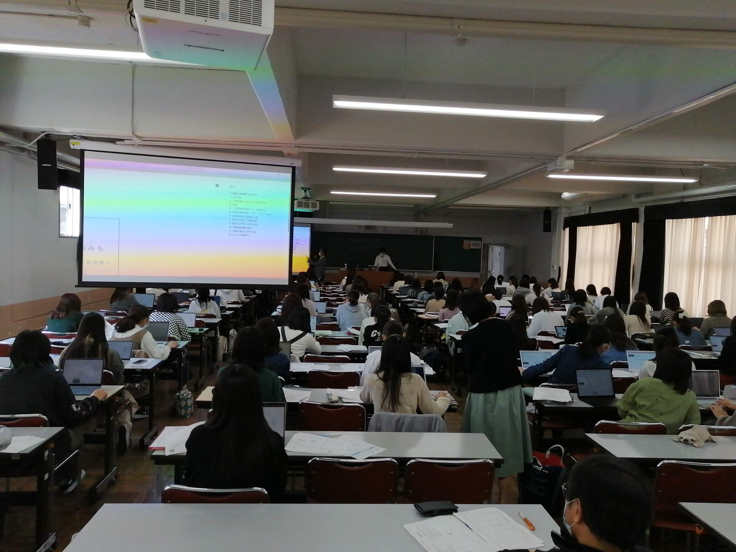 https://www.nagoyacollege.ac.jp/department/assets/20220406moodleg.jpg