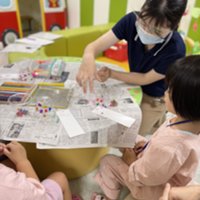 保育科学生が藤田医科大学病院こども病棟で風鈴づくり！